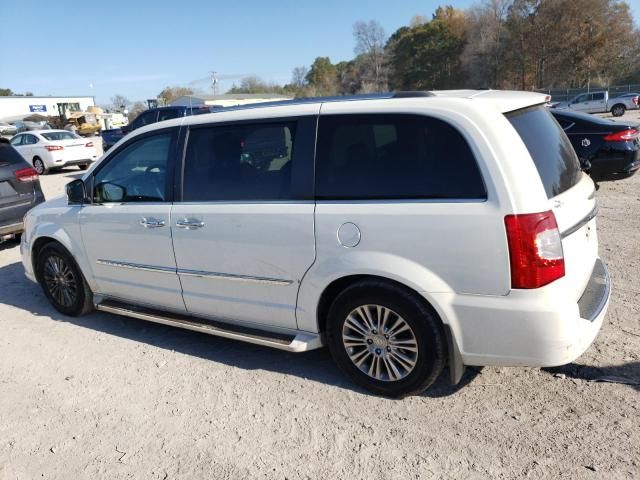 2011 Chrysler Town & Country Limited