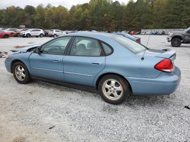 2005 Ford Taurus SE