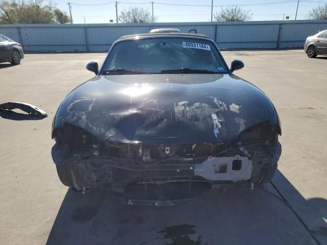 2000 Mazda MX-5 Miata Base