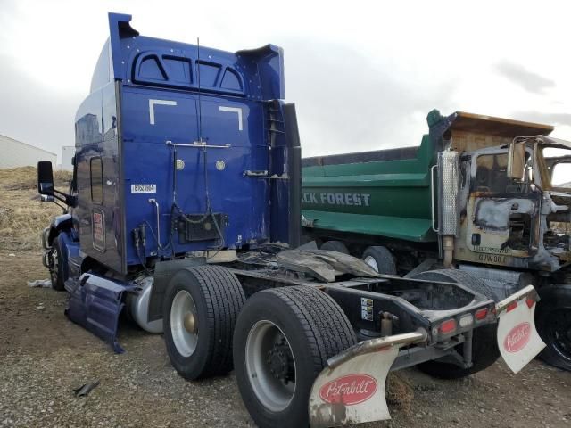 2020 Peterbilt 579