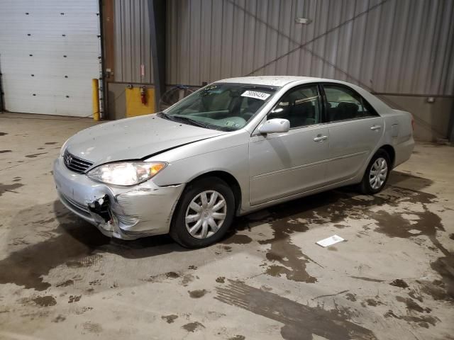 2005 Toyota Camry LE