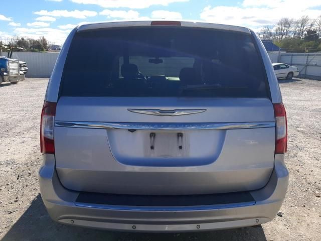 2012 Chrysler Town & Country Touring