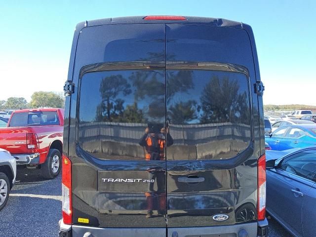 2016 Ford Transit T-250