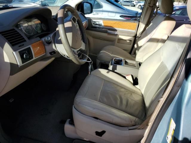 2008 Chrysler Town & Country Limited