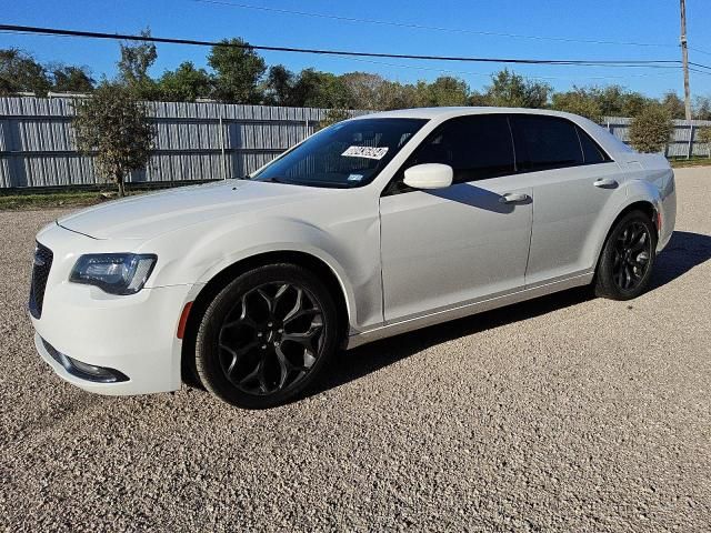 2019 Chrysler 300 S