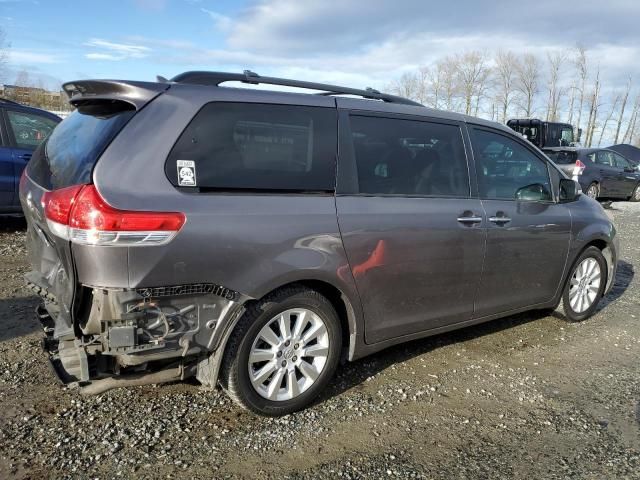 2014 Toyota Sienna XLE