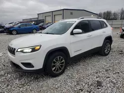 Carros salvage sin ofertas aún a la venta en subasta: 2019 Jeep Cherokee Latitude Plus