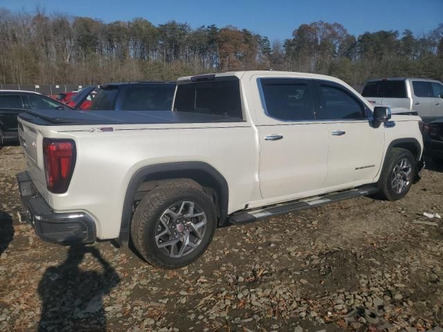 2022 GMC Sierra K1500 SLT