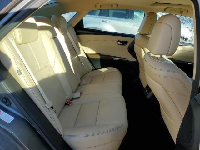 2013 Toyota Avalon Base