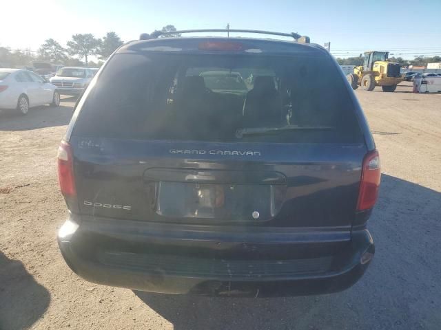 2005 Dodge Grand Caravan SE