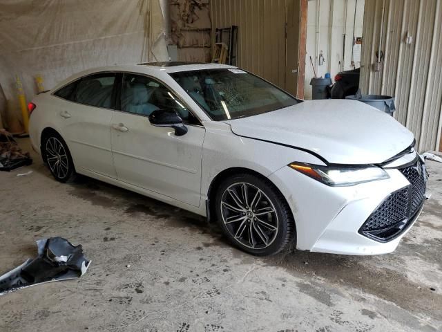 2019 Toyota Avalon XLE