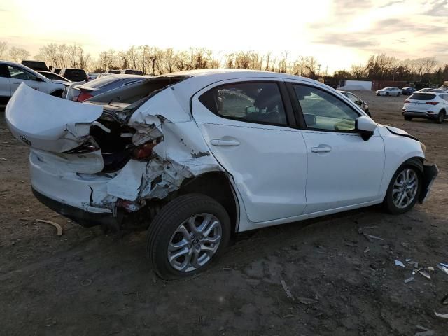 2017 Toyota Yaris IA