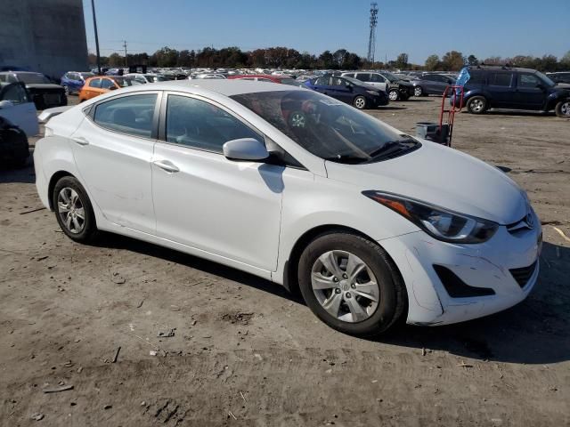 2016 Hyundai Elantra SE