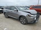 2019 Mitsubishi Outlander SE