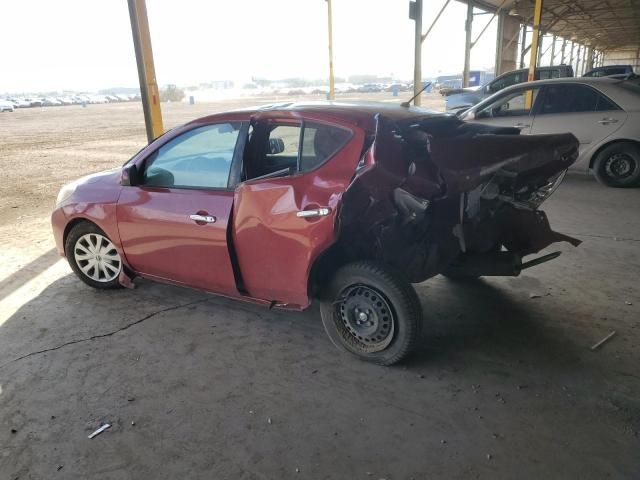 2013 Nissan Versa S