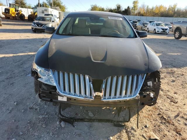 2011 Lincoln MKS