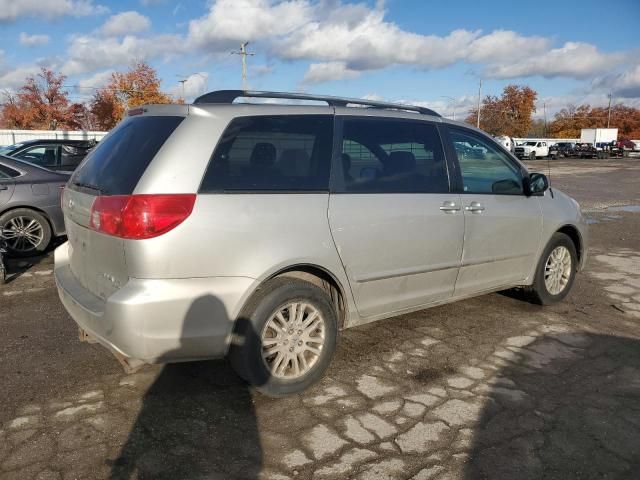 2008 Toyota Sienna LE