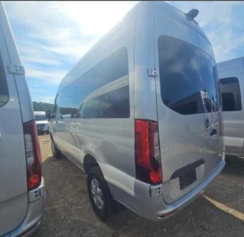 2023 Mercedes-Benz Sprinter 2500