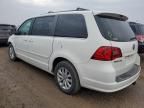 2012 Volkswagen Routan SE