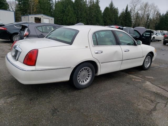 2001 Lincoln Town Car Cartier