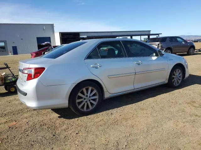 2014 Toyota Camry Hybrid