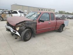 Salvage cars for sale from Copart Wilmer, TX: 1996 Toyota Tacoma Xtracab