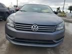 2014 Volkswagen Passat SE