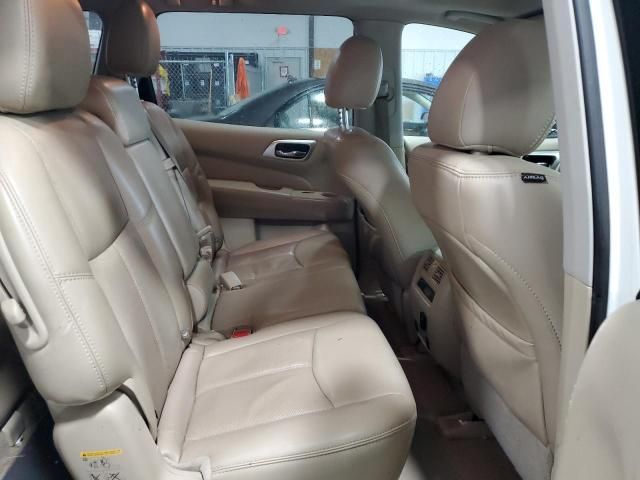 2015 Nissan Pathfinder S