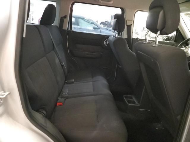 2011 Dodge Nitro SE