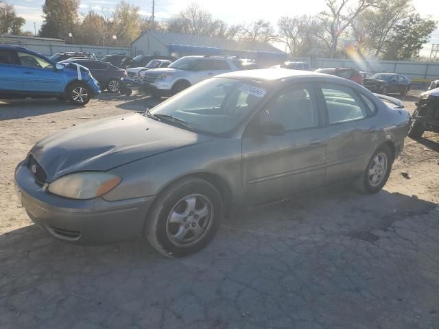 2004 Ford Taurus SES