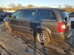 2011 Chrysler Town & Country Touring L