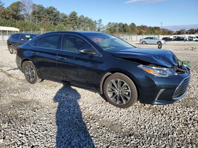 2018 Toyota Avalon XLE