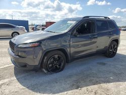 Carros salvage sin ofertas aún a la venta en subasta: 2016 Jeep Cherokee Latitude