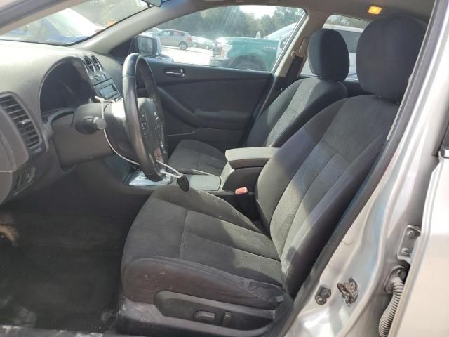 2010 Nissan Altima Base