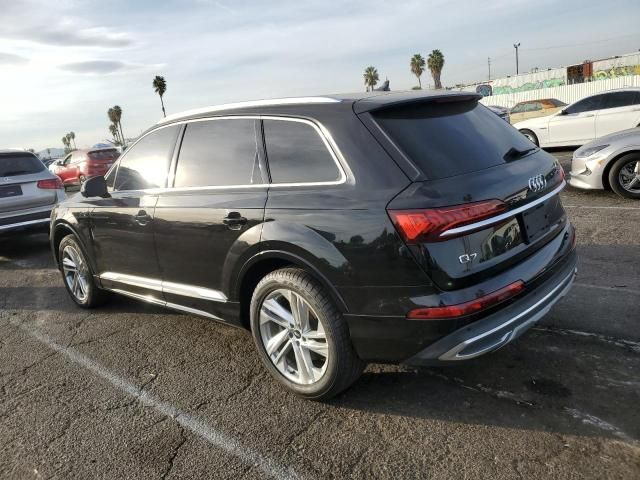 2021 Audi Q7 Premium Plus