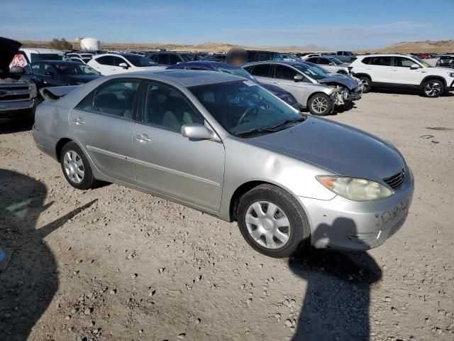 2005 Toyota Camry LE