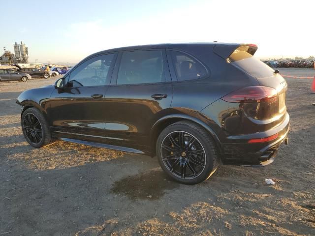 2016 Porsche Cayenne Turbo