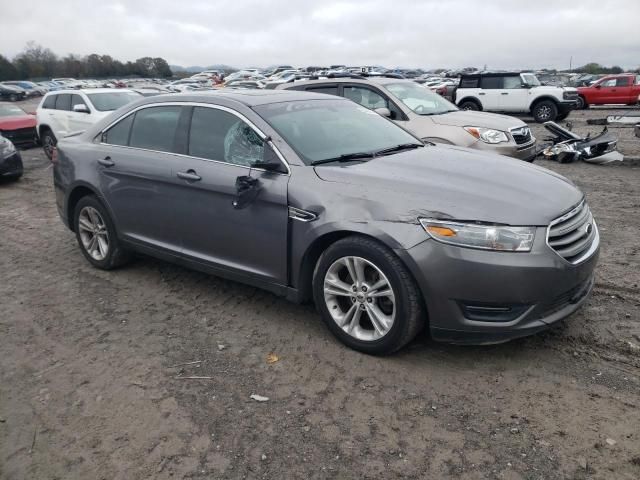 2014 Ford Taurus SEL