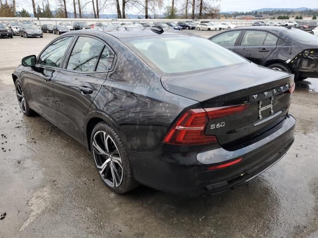 2025 Volvo S60 Plus