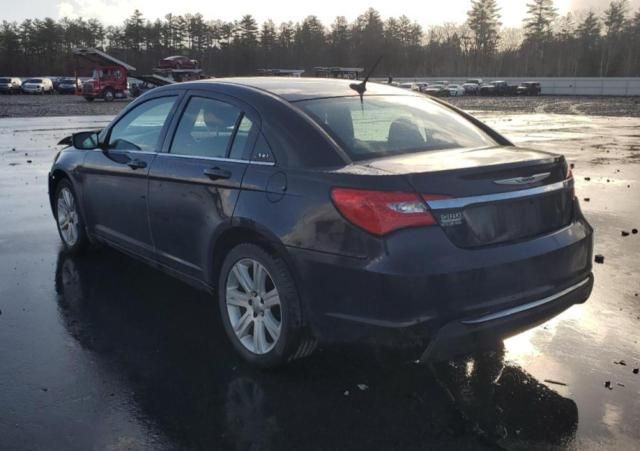 2013 Chrysler 200 Touring