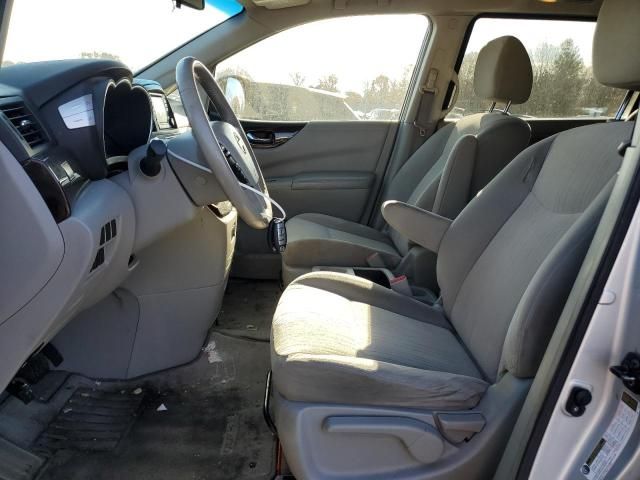 2016 Nissan Quest S