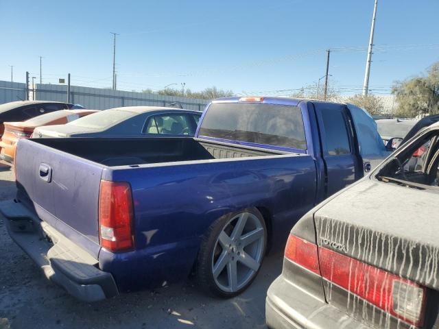 2005 GMC New Sierra C1500