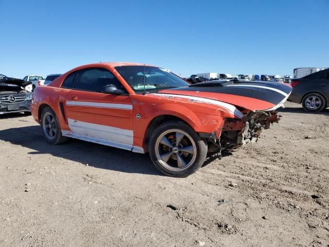 2004 Ford Mustang