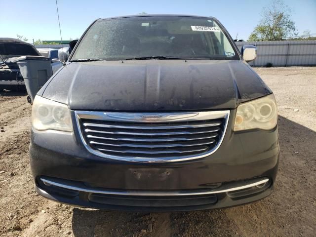 2012 Chrysler Town & Country Limited