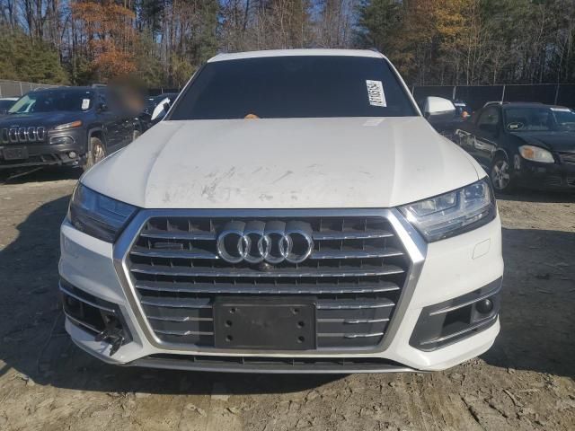 2019 Audi Q7 Prestige