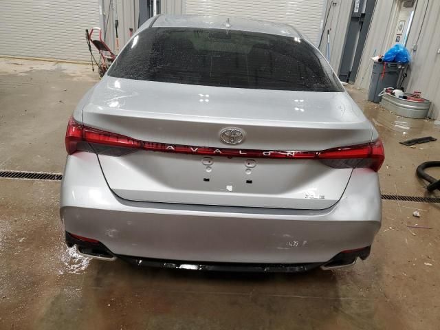 2022 Toyota Avalon XLE