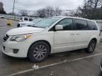 2012 Volkswagen Routan SE