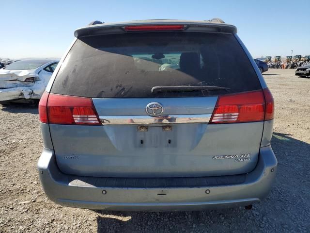 2004 Toyota Sienna XLE