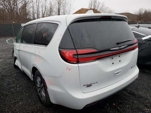 2022 Chrysler Pacifica Hybrid Touring L