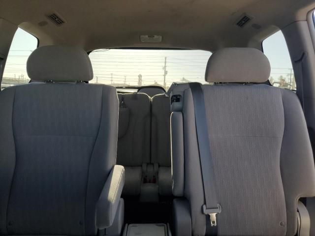 2011 Toyota Highlander Base